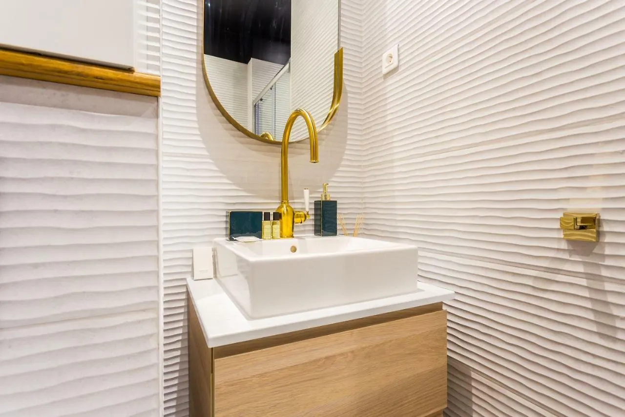 Cmg Nation/ Vincennes Apartament